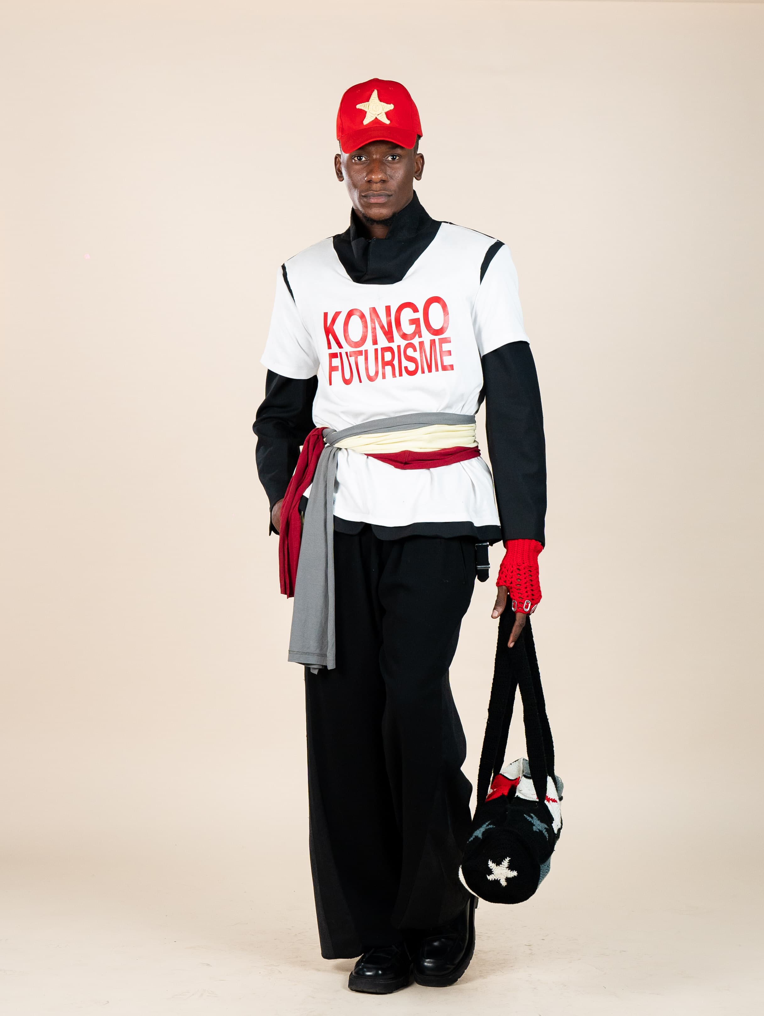 Silhouette issue du programme d'incubation, look 14